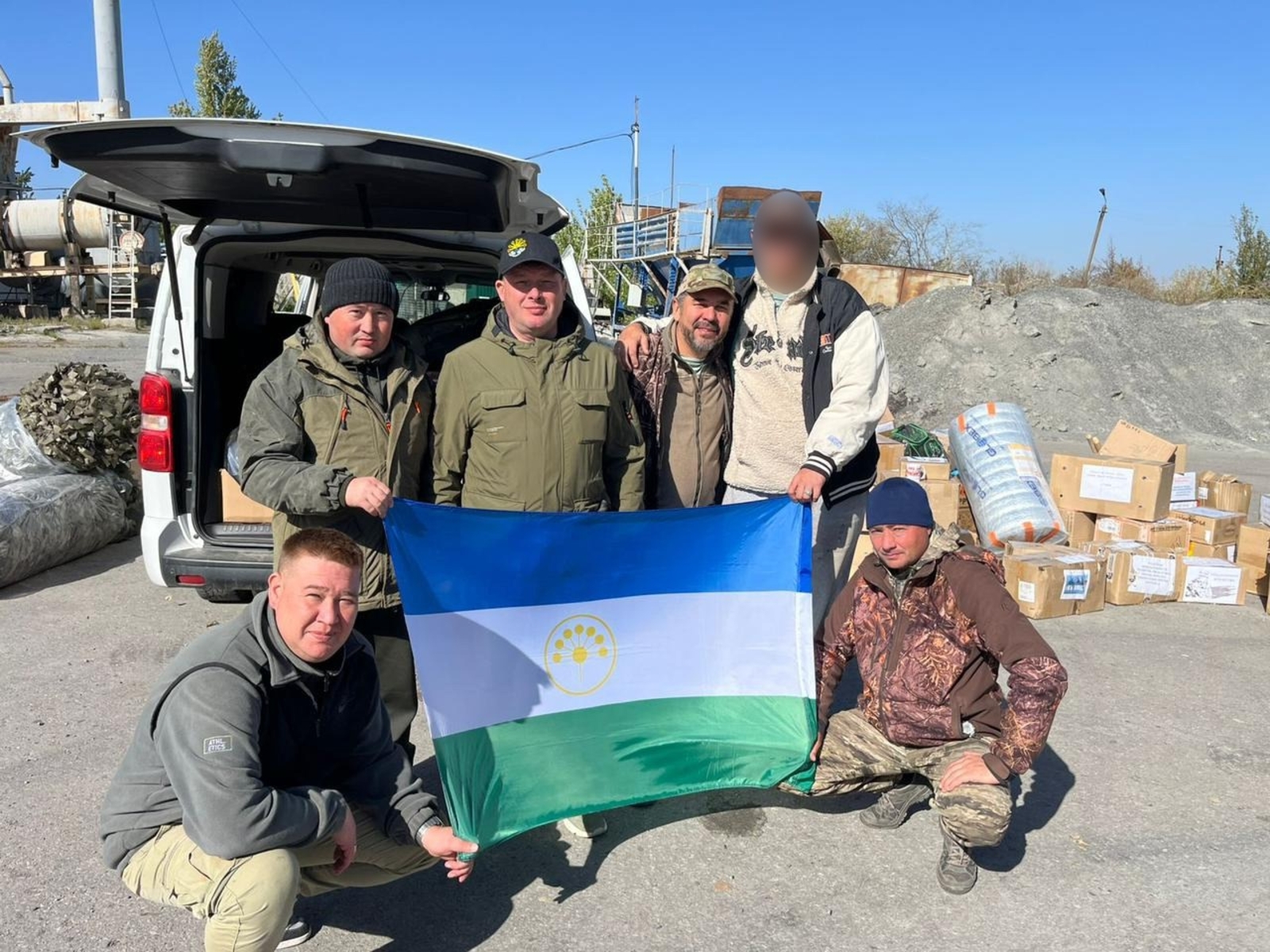 Более 20 тонн помощи доставлено в зону СВО из Сибая