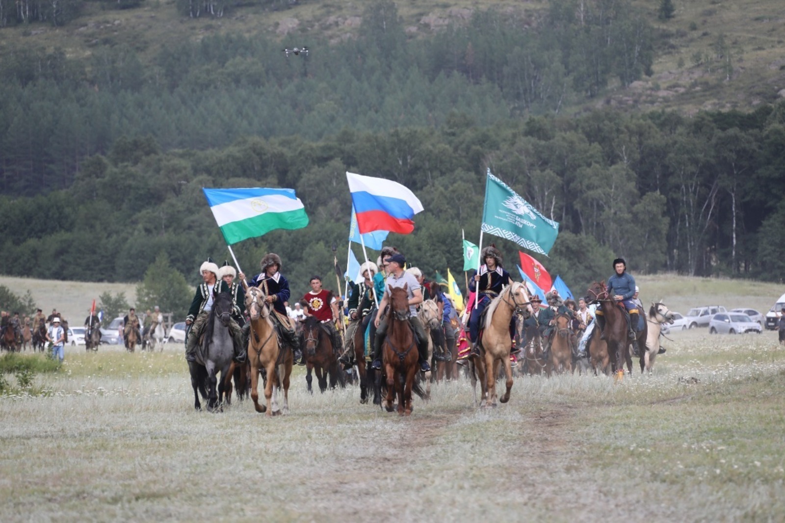На фестивале башкирской лошади состоялся конный парад