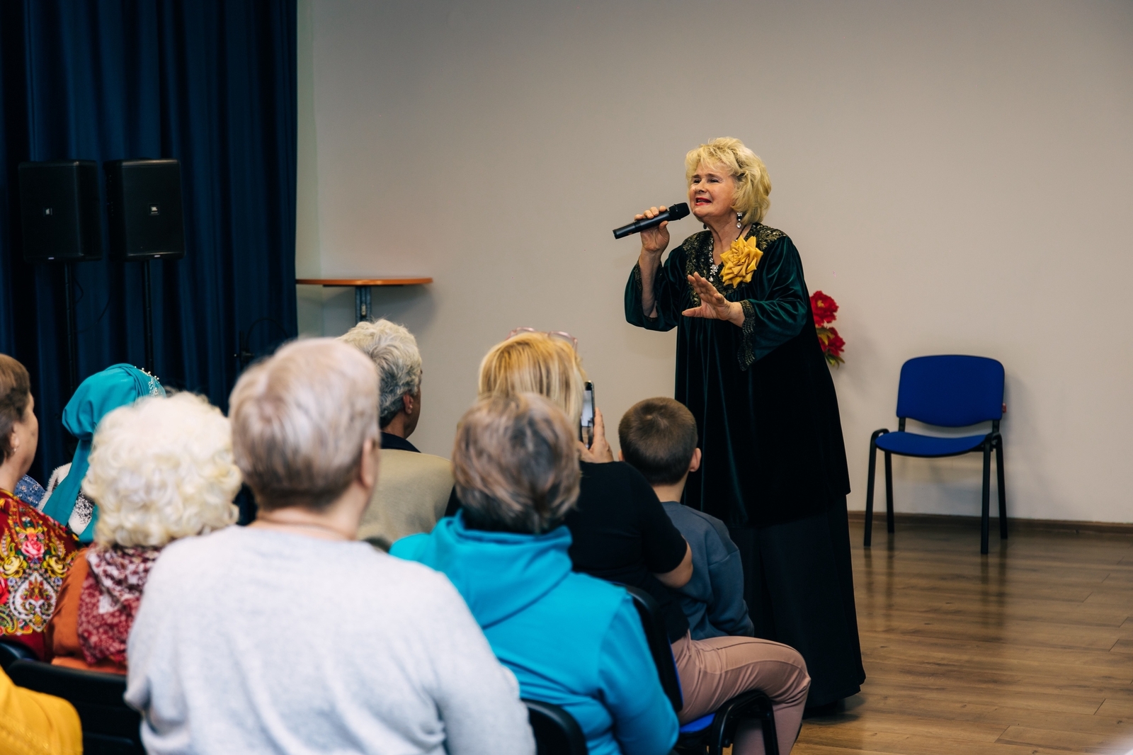 Пели романсы с Галиной Бариновой