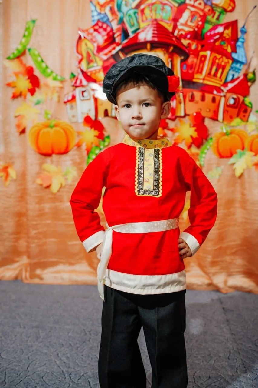 День национального костюма в «Белоснежке»