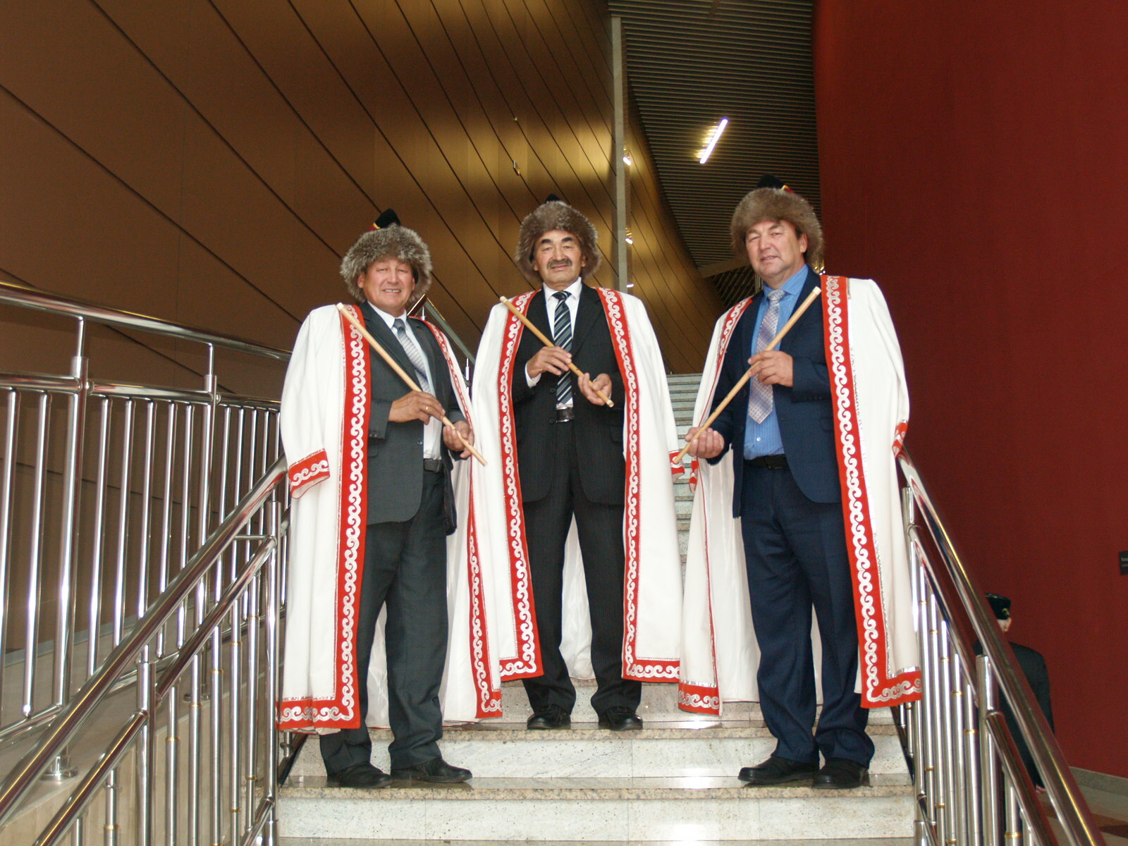 Три поколения Хасановых связали жизнь с кураем