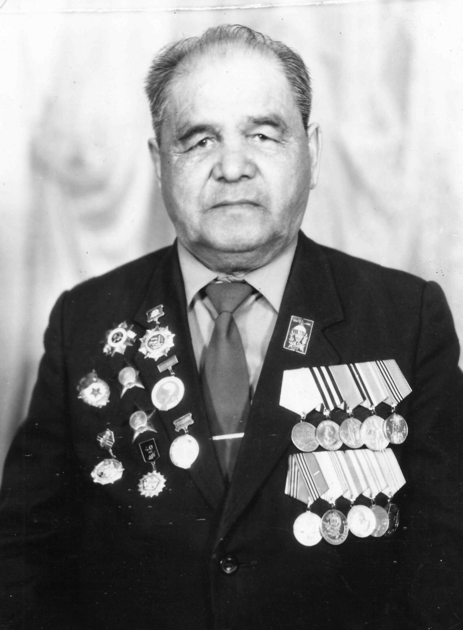 Спасение раненого командира