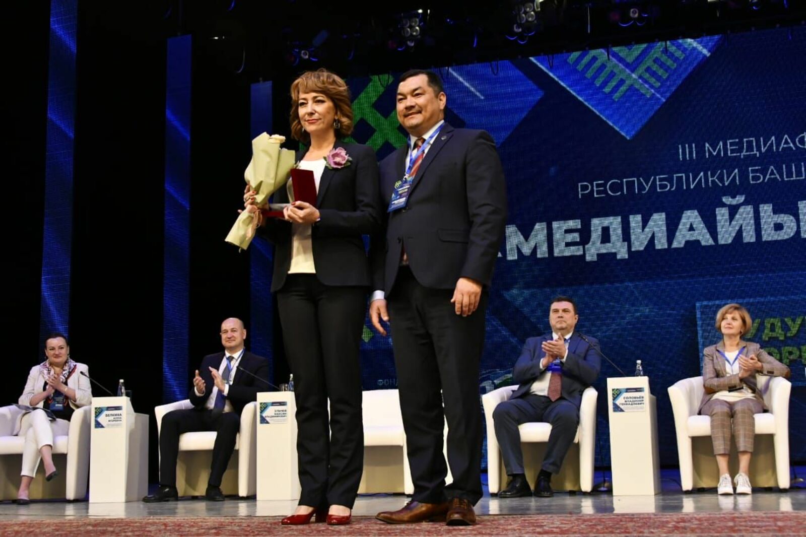 Экс-редактор «Сибайского рабочего» Зухра Саиткулова стала Заслуженным работником печати Башкирии