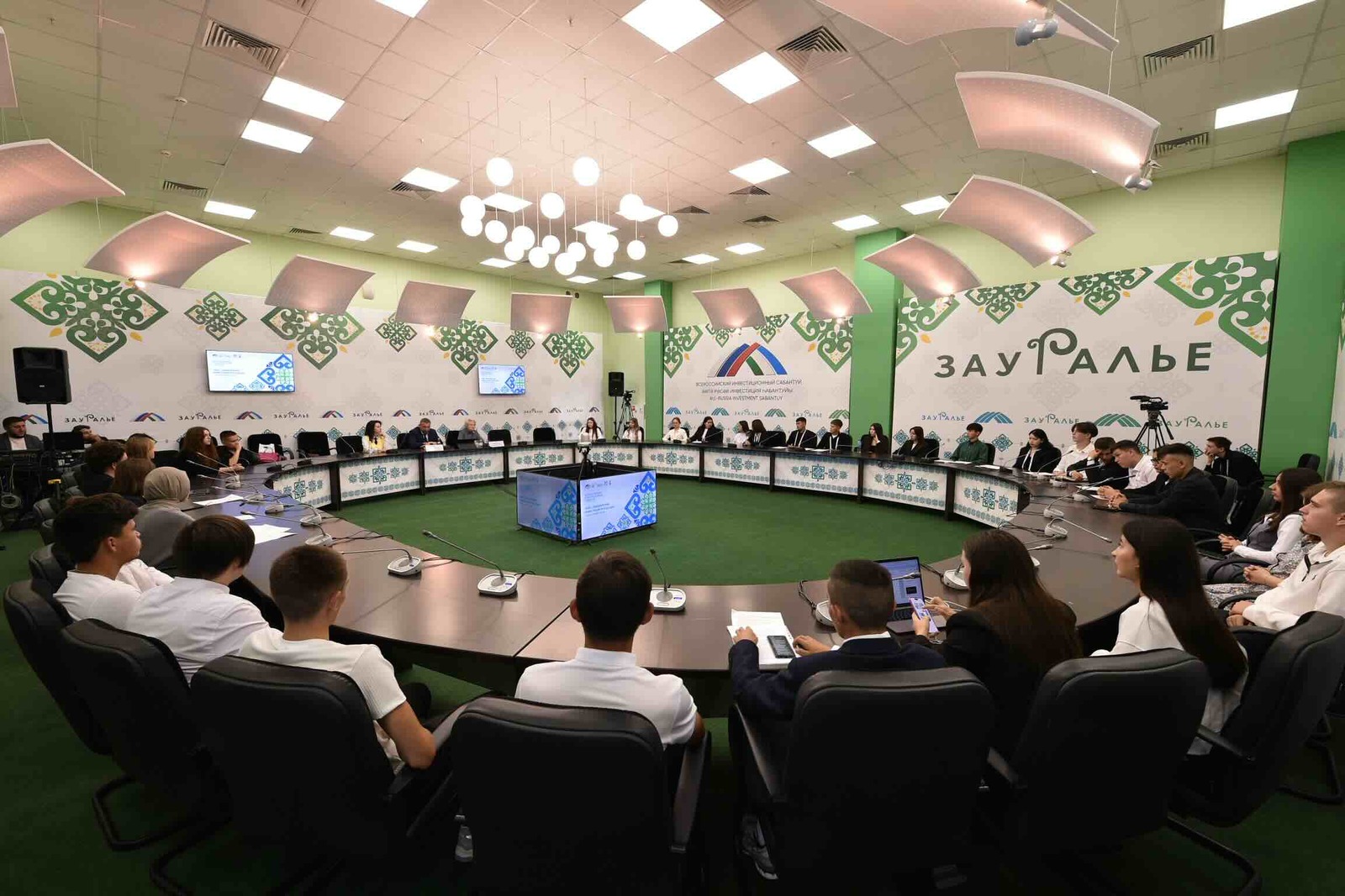 На инвестсабантуе студенты предложили идеи для развития промышленности Зауралья