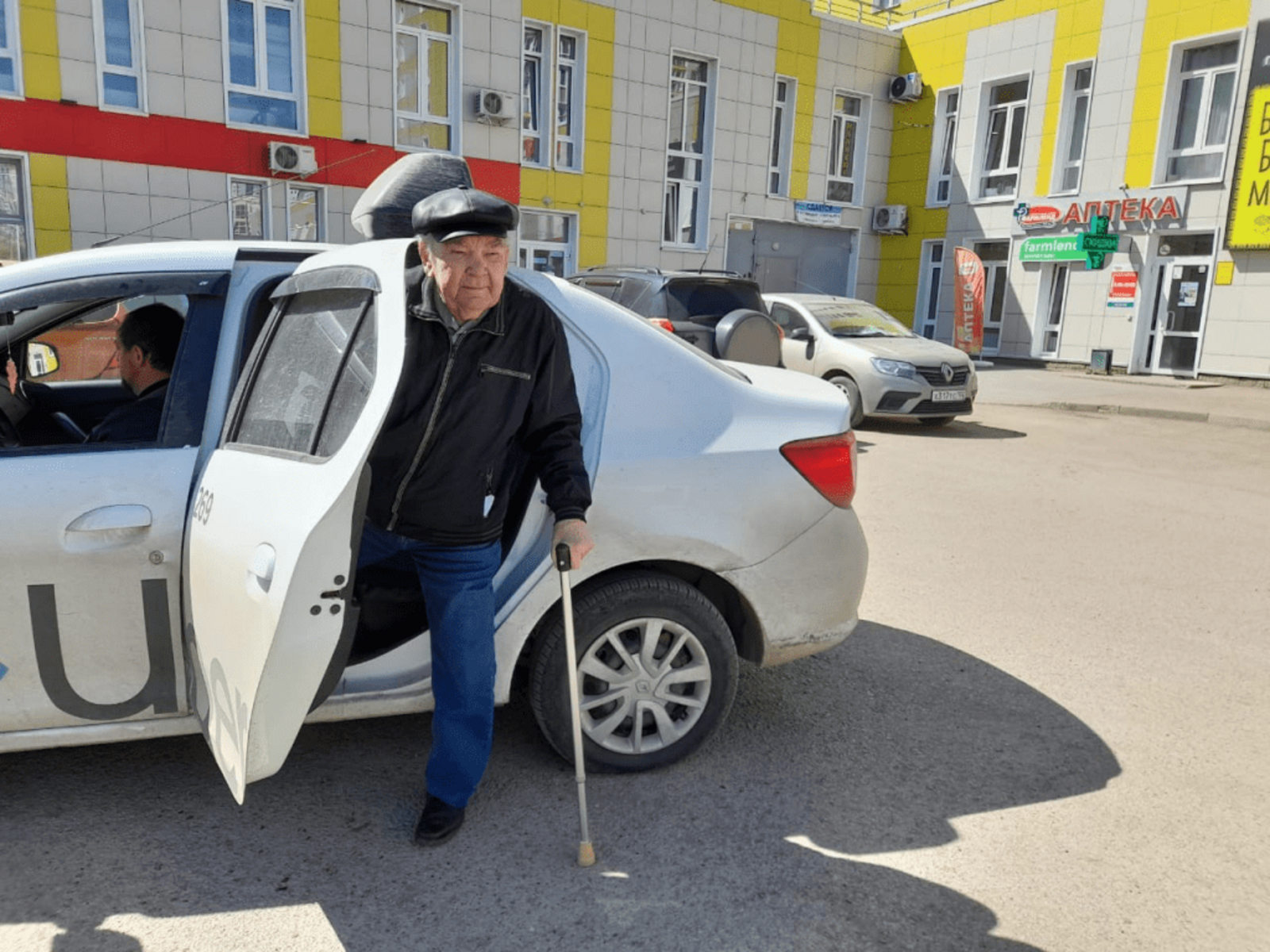Ветераны Башкирии могут бесплатно воспользоваться услугой «Яндекс.Такси»