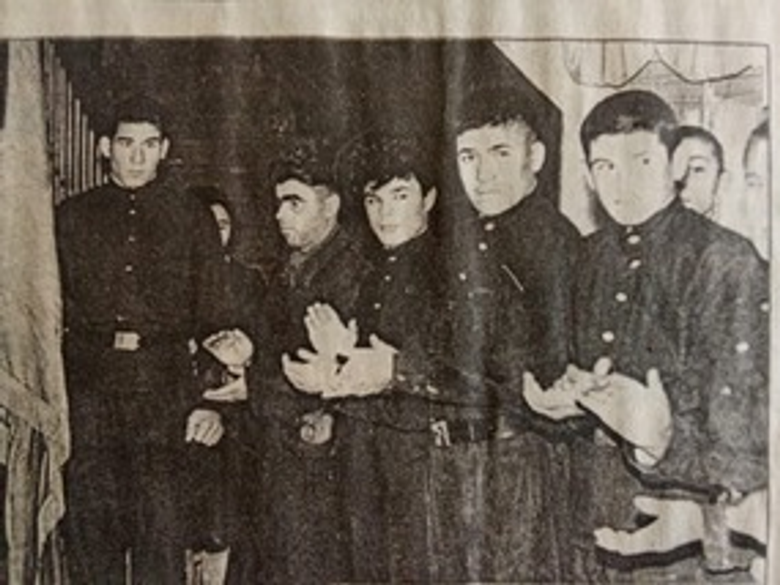 Педагоги в солдатских шинелях