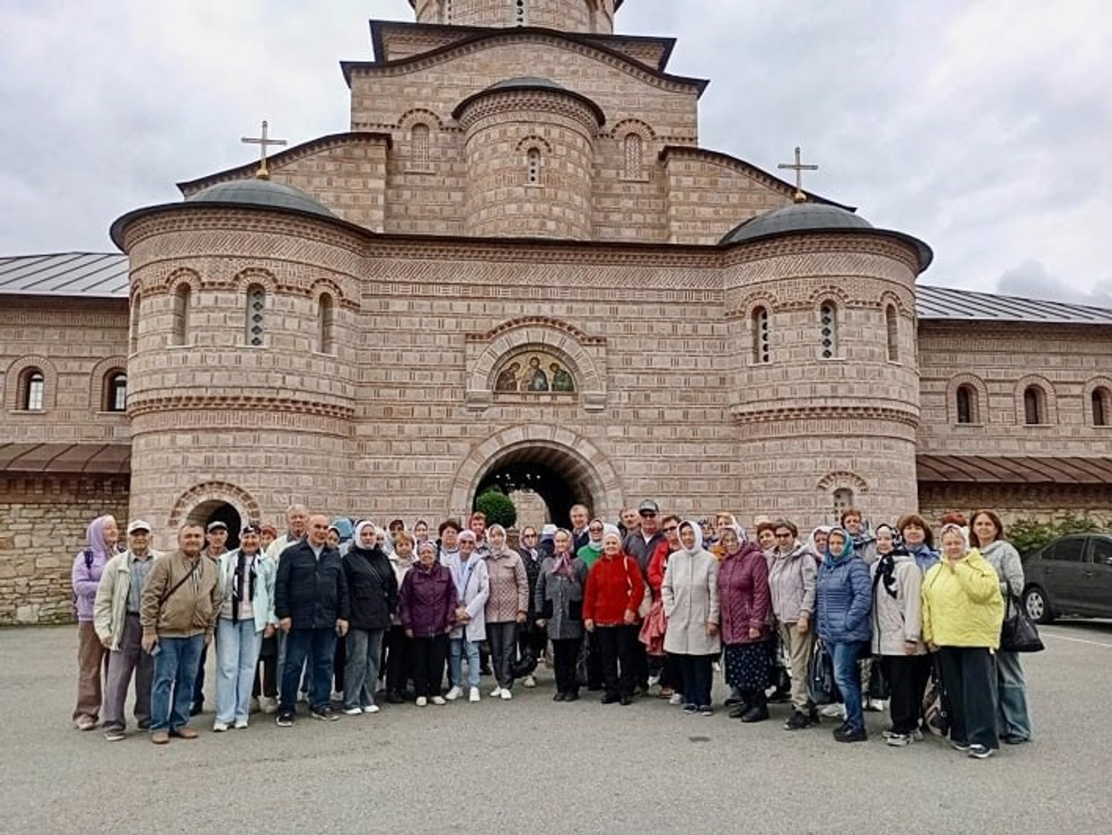 8 тысяч человек совершили путешествия