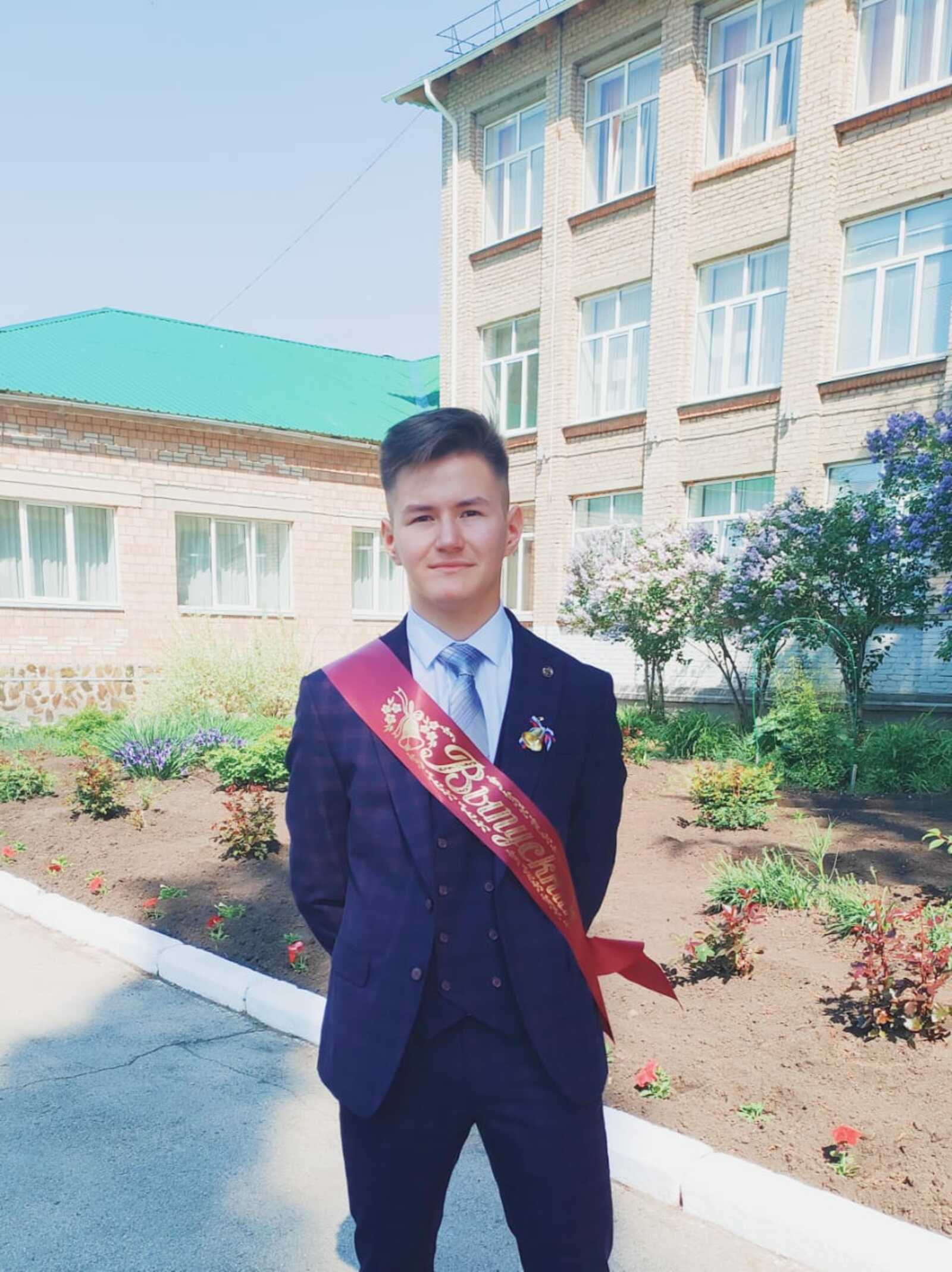 Выпускник 11 класса Искандер Кусярбаев: «Готов к новым вызовам»