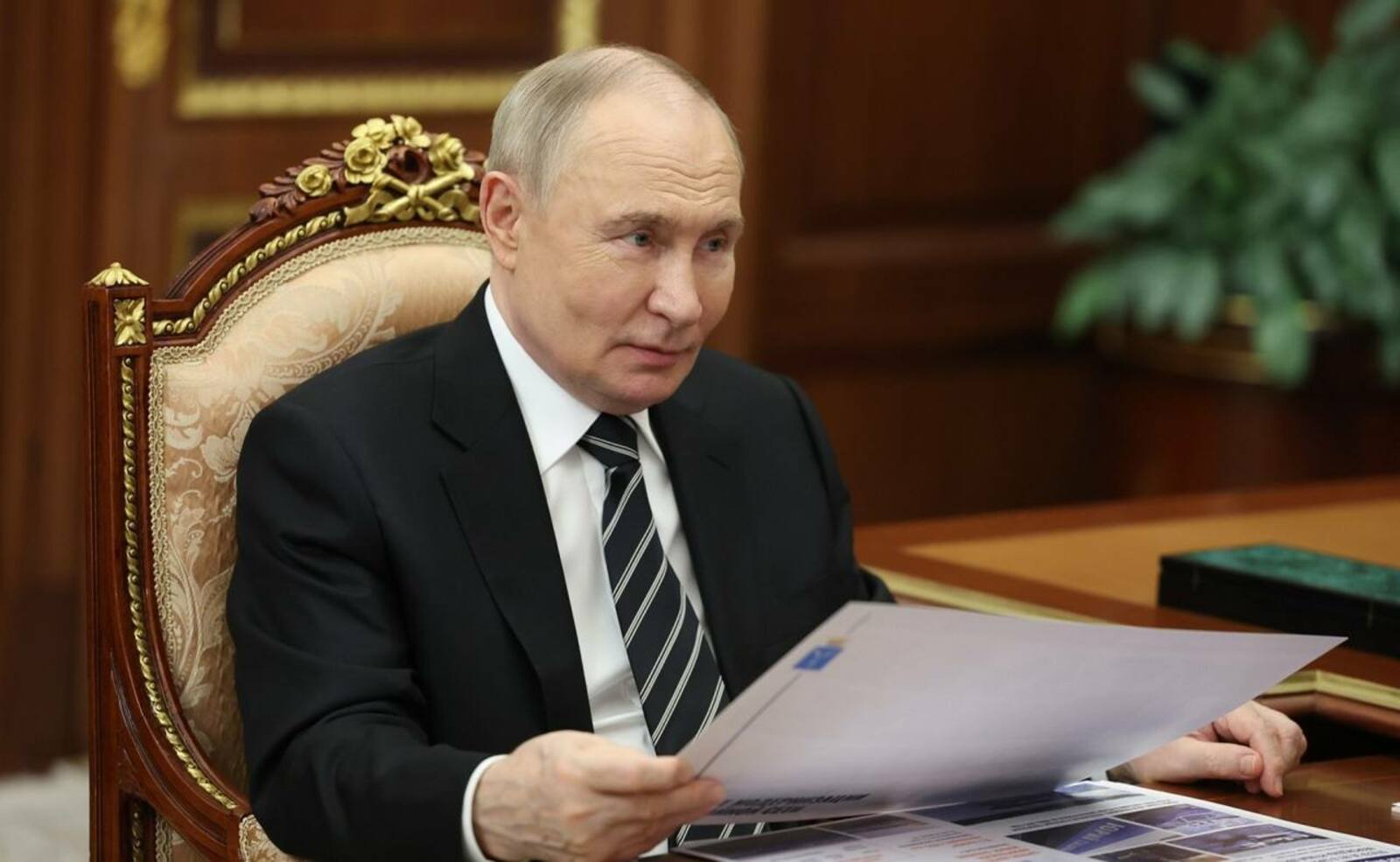 Президент поздравил школьников