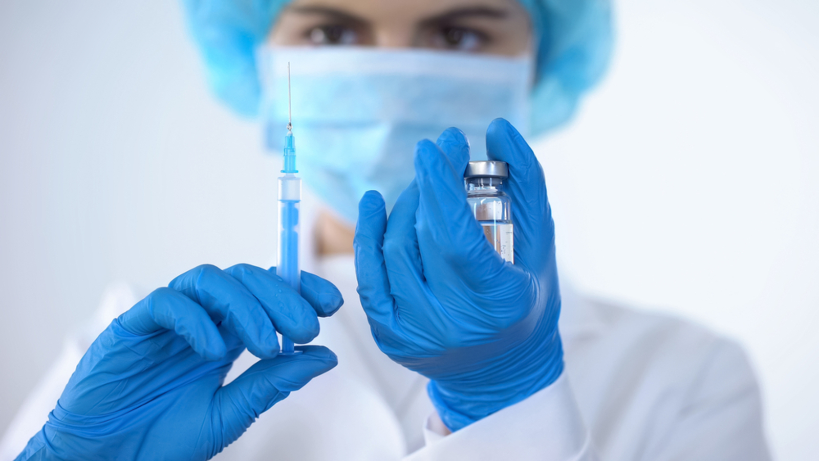 В России начались клинические испытания вакцины от коронавируса для детей от 6 до 11 лет