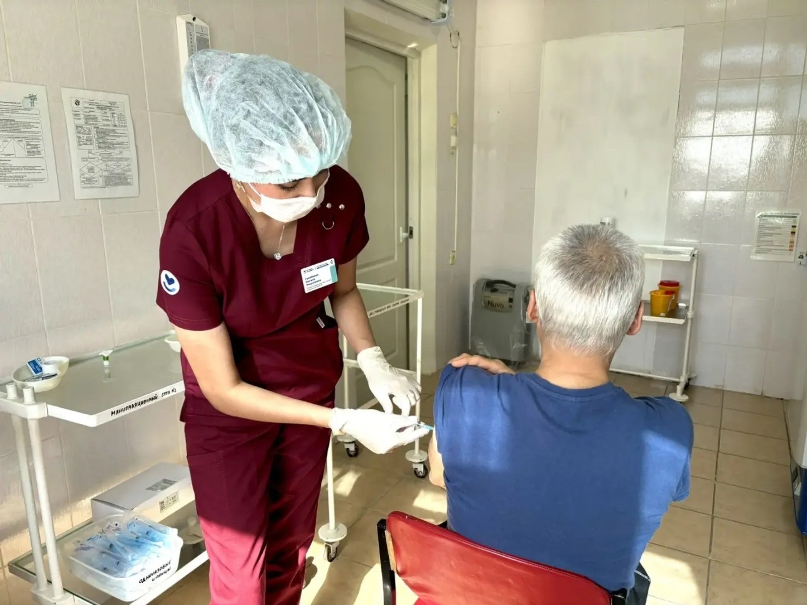 Началась вакцинация от клещей