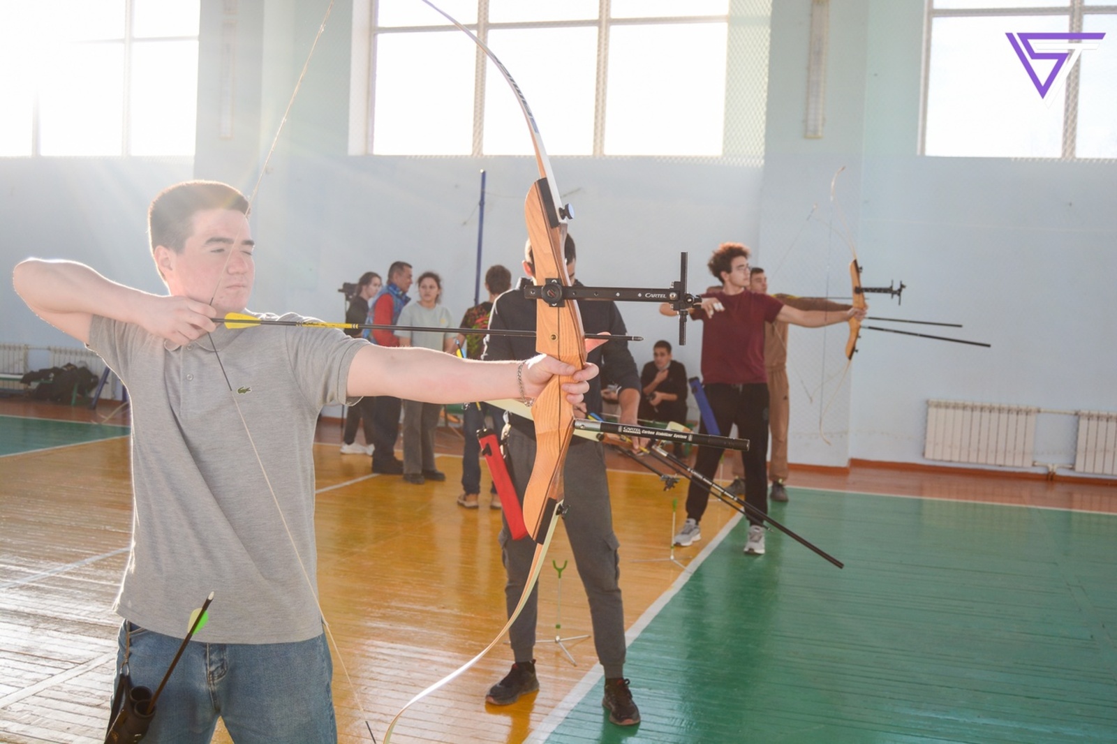 В Сибайском институте прошли соревнования по стрельбе из лука