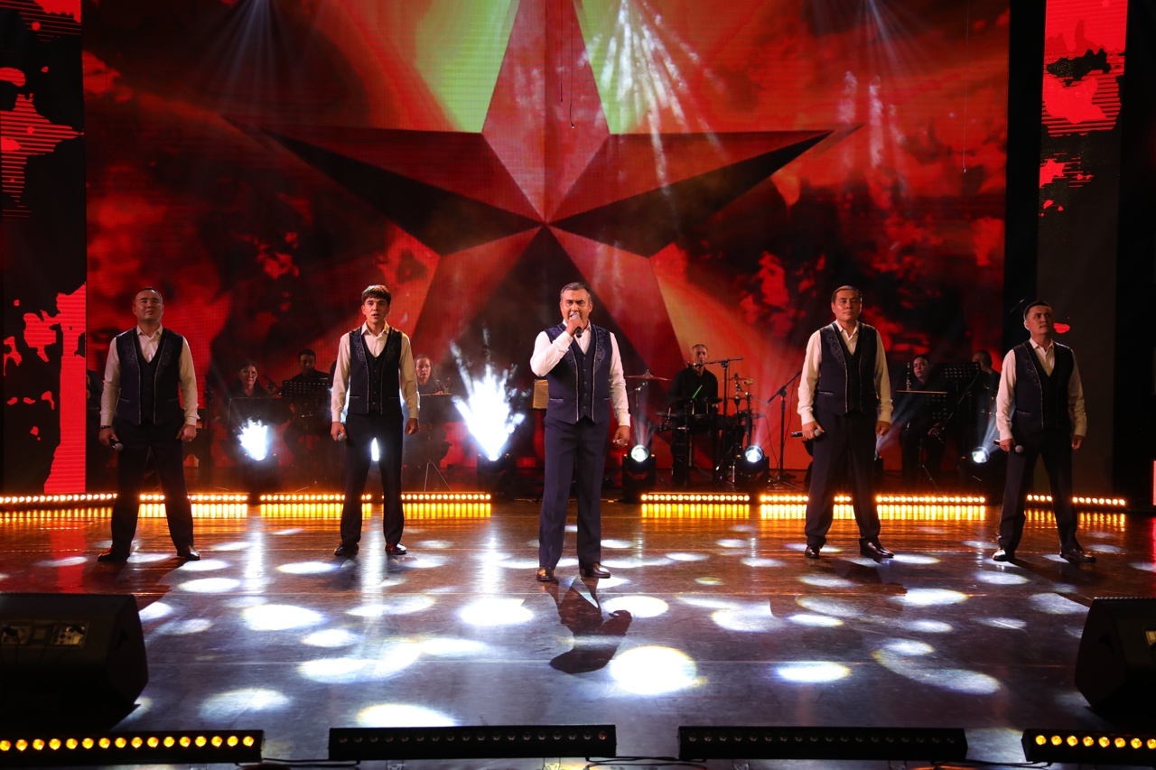 Их репертуар - живое воплощение народного единства