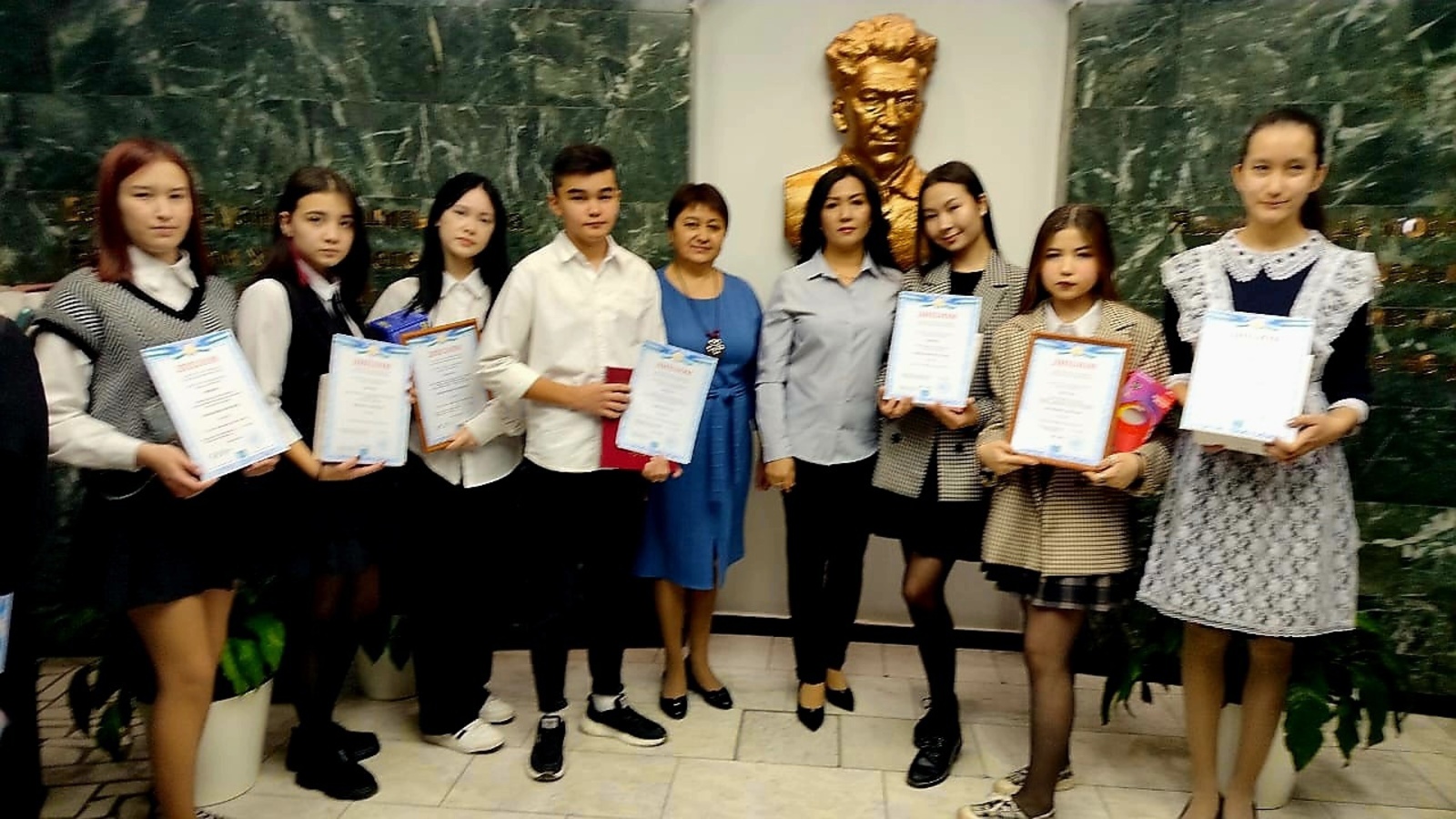 Победы сибайских школьников на Межрегиональной олимпиаде по башкирскому языку и литературе