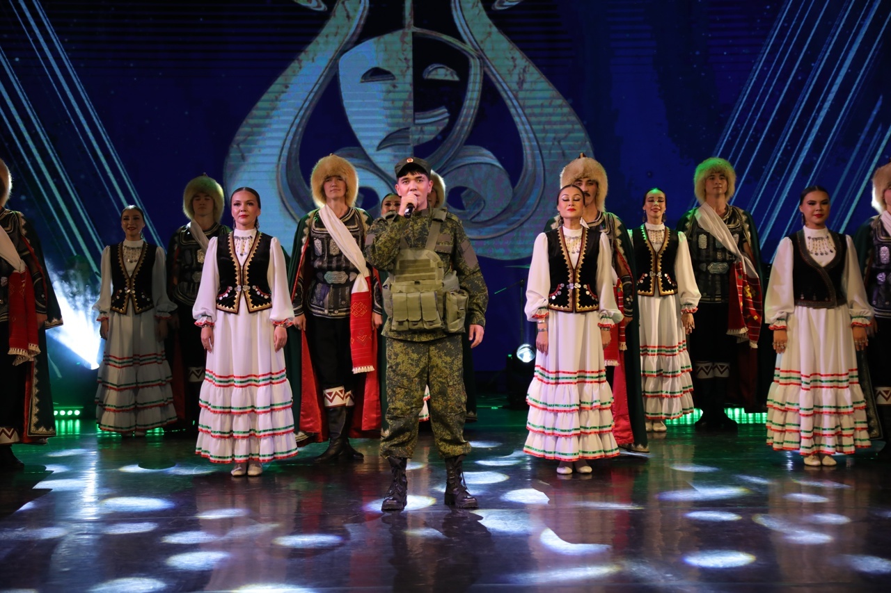 Их репертуар - живое воплощение народного единства