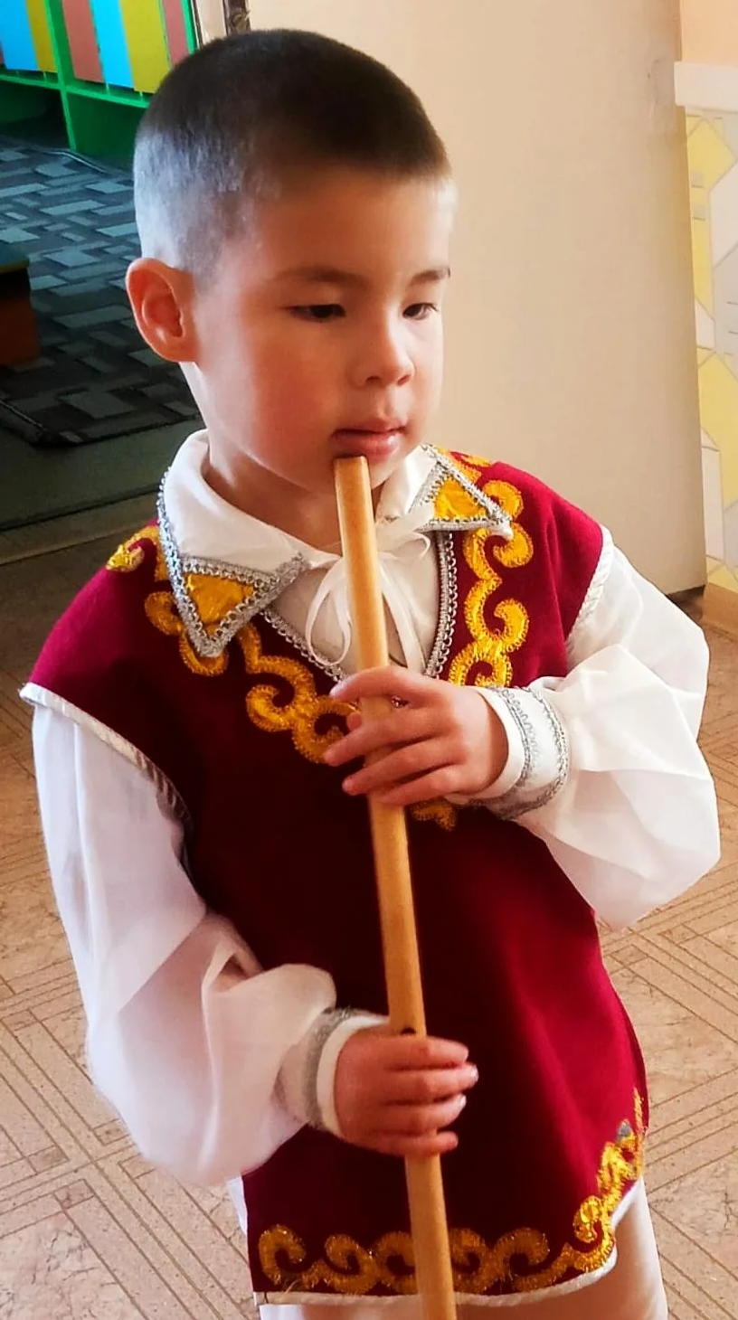 День национального костюма в «Белоснежке»