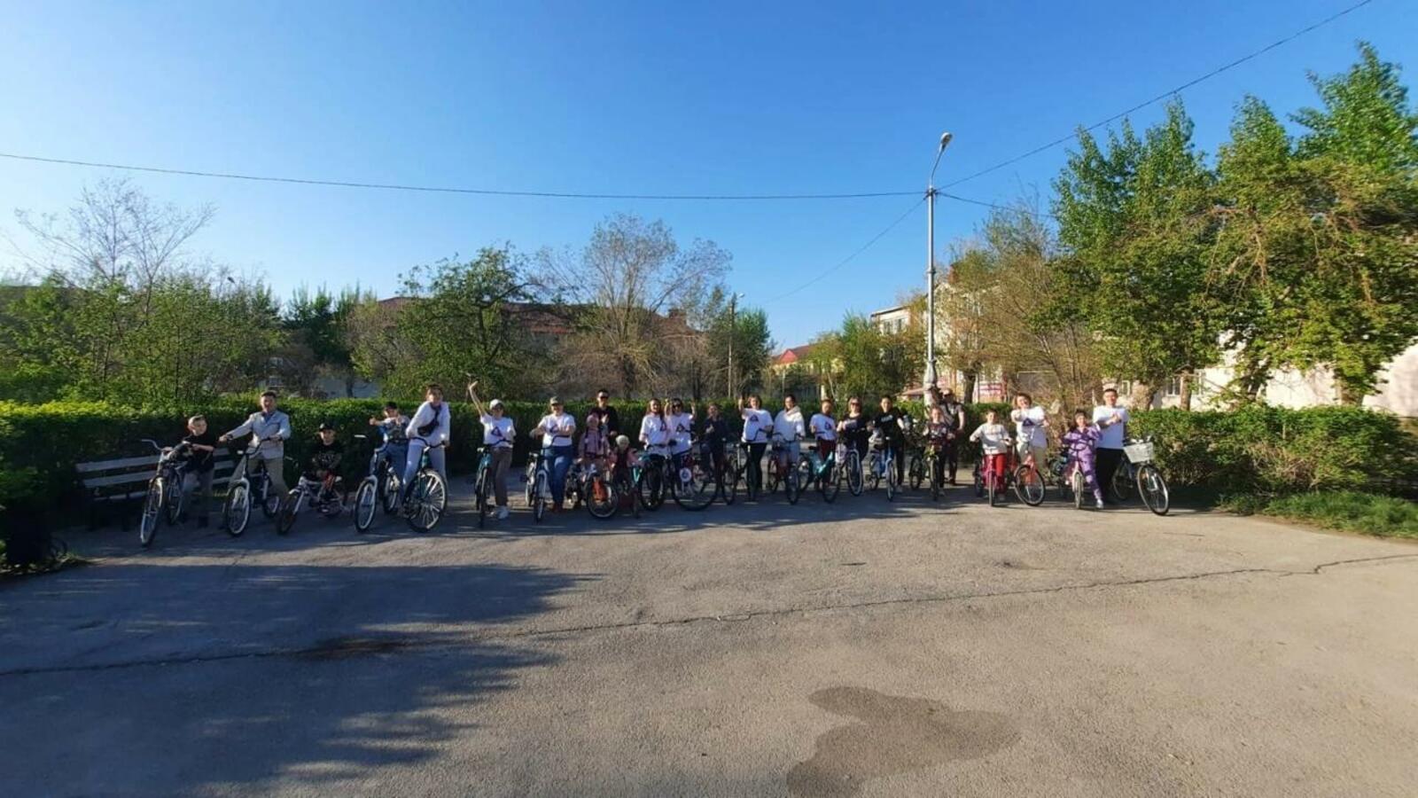 В Сибае состоялась первая велопрогулка в рамках гранта